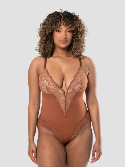 Body Gainant & Sculptant à Dentelle Col V